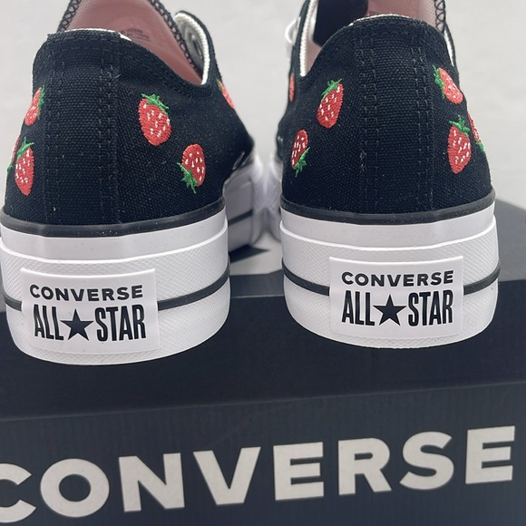 Converse WMNS Black Platform Sneakers A14935F
CTAS LIFT OX
BLACK/SOFT RED - Picture 13 of 16